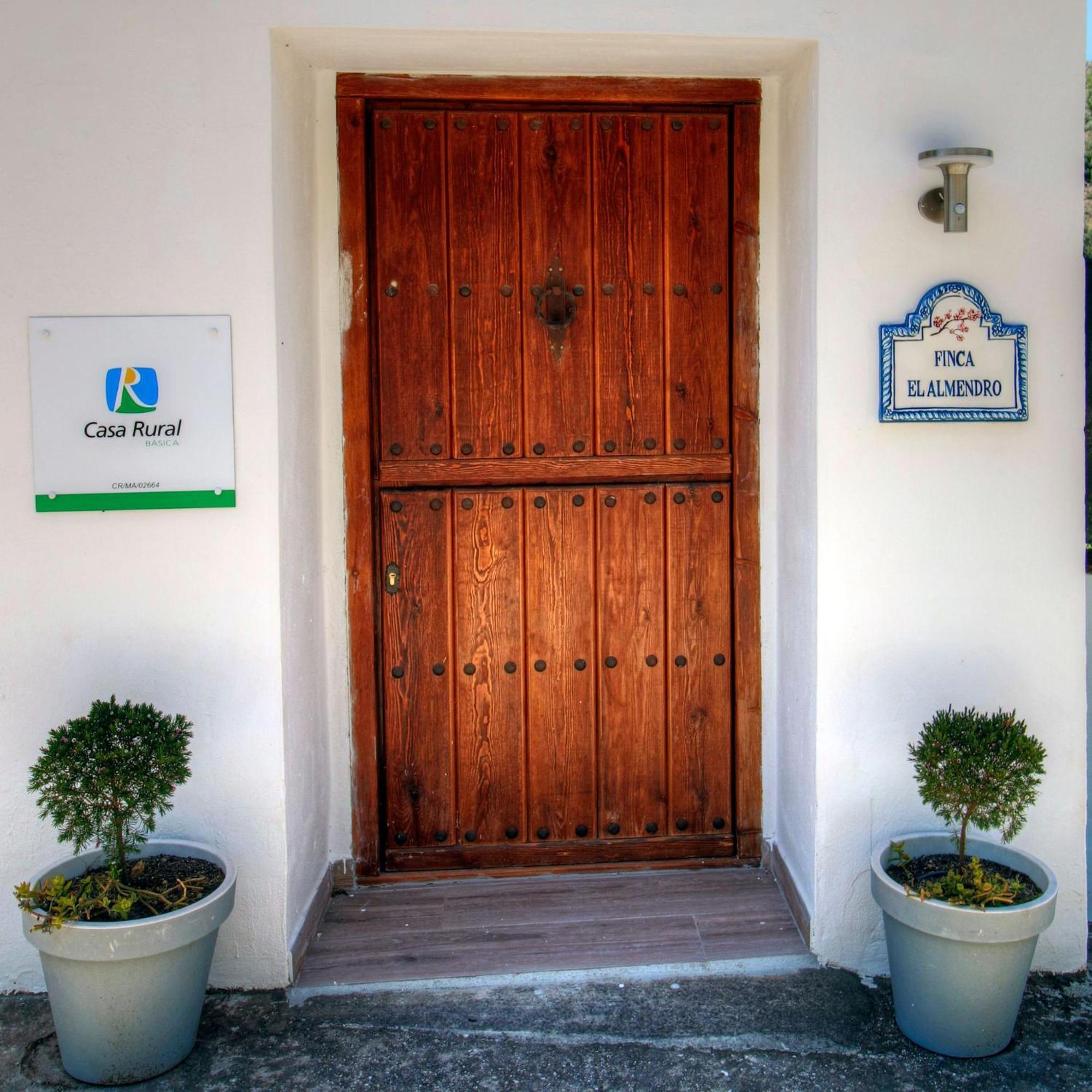 Finca El Almendro Archez Bagian luar foto
